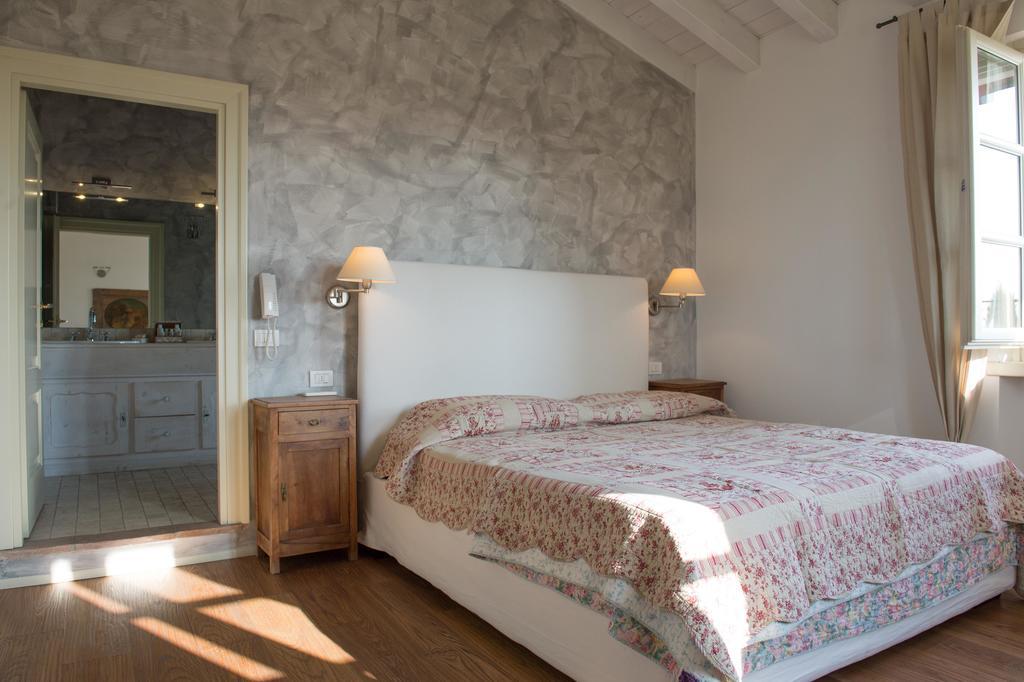 La Favola Sirmione Villa Eksteriør bilde